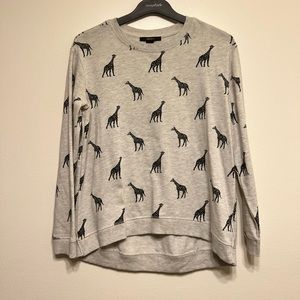 Giraffe Sweatshirt/Sweater - Forever 21 - Size S